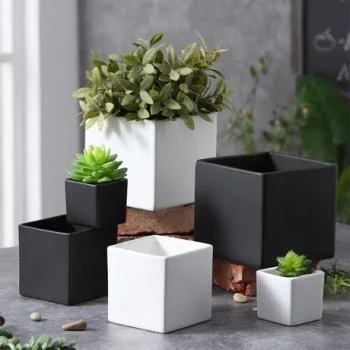 Chậu Trồng Cây Xi Măng Đá Mài Hình Vuông 30cm Chậu Trồng Cây Xi Măng Đá Mài Hình Vuông 30cm