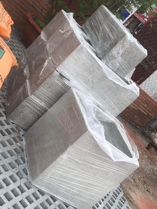 Chậu Xi Măng Đá Mài Trồng Cây Hình Vuông 40cm Chậu Xi Măng Đá Mài Trồng Cây Hình Vuông 40cm