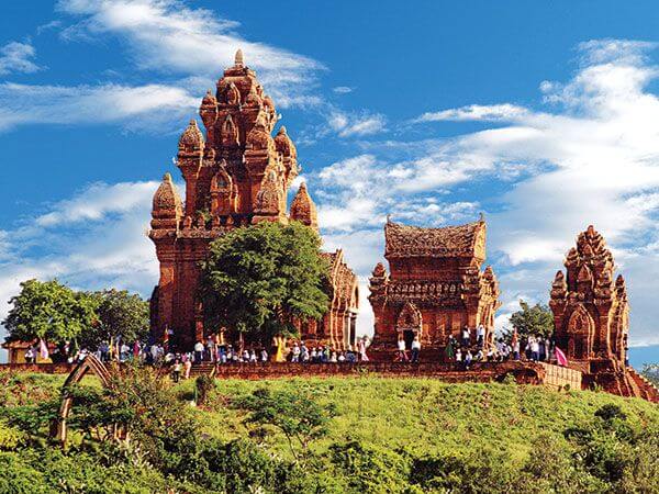 Lẽ hội truyền thống của người Chăm Lễ hội truyền thống của người Chăm