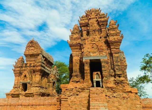 Tháp cổng Tháp cổng